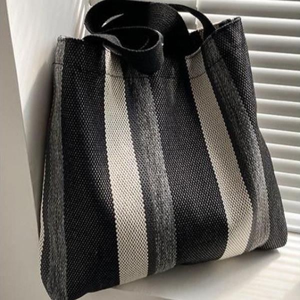 ■商品名:ストライプ柄トートバッグ■カテゴリ:バッグ>トートバッグ■素材:麻80% 綿20%■本体サイズ:上幅36cm*下幅32cm*高さ35cm*厚さ7cm